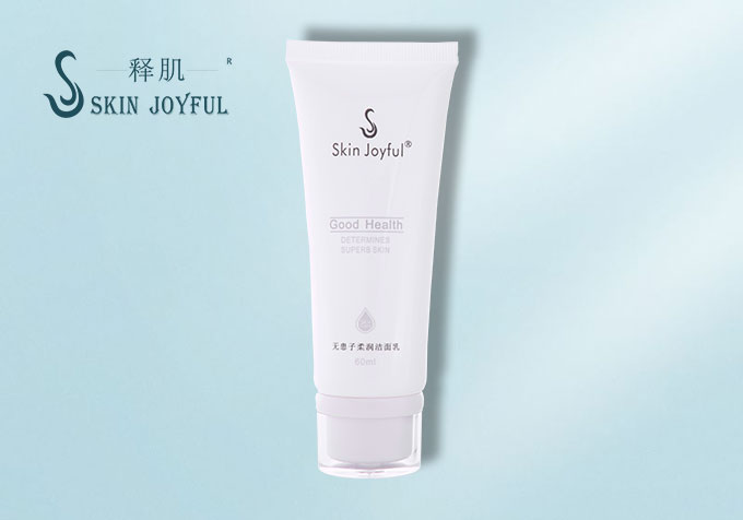 釋肌SkinJoyful · 無患子柔潤潔面乳